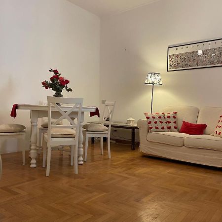 Elegant Apt-Typical Roman Palazzina Pz Alessandria Exteriér fotografie