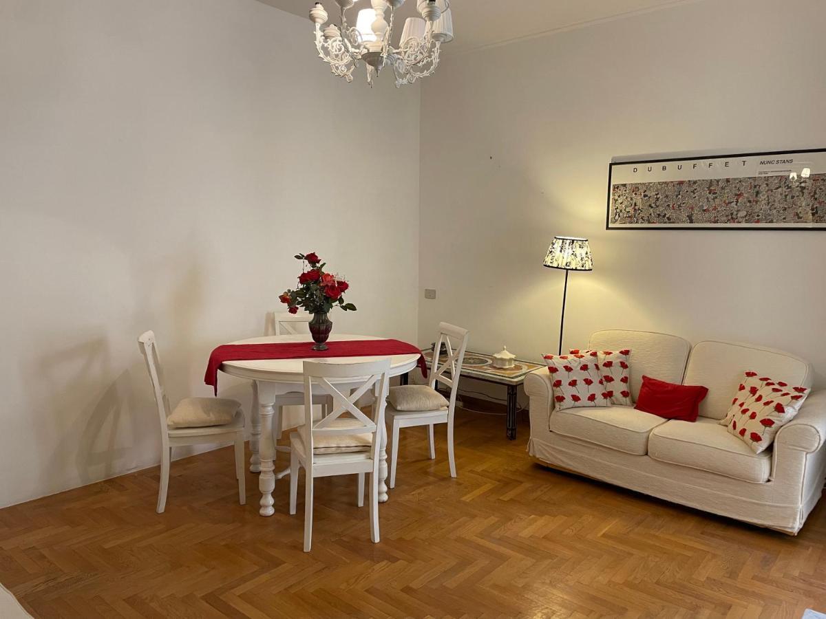 Elegant Apt-Typical Roman Palazzina Pz Alessandria Exteriér fotografie